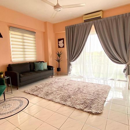 The Nest - Cozy 3-Bedroom Condo, Shah Alam Extérieur photo